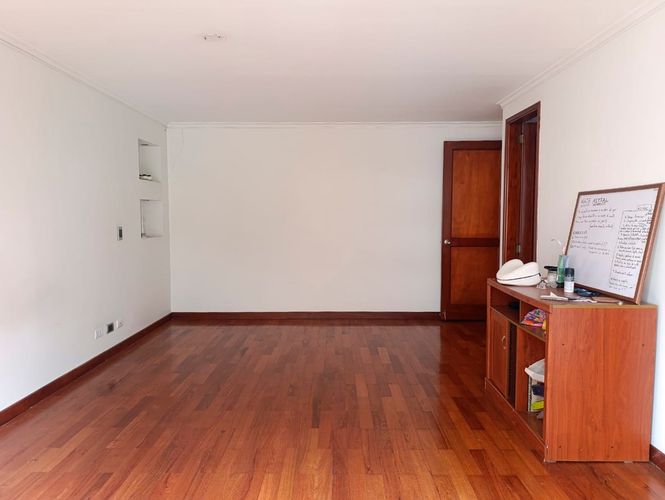 Apartamento de 3 alcobas en arriendo en El Poblado, Medellín, 217 m² · foto 15 de 19