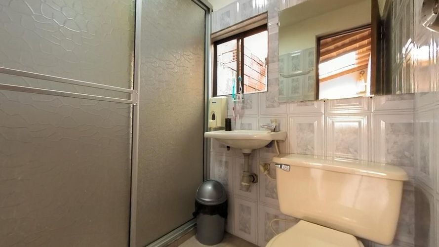 Casa de 3 alcobas en venta en Cucaracho, Medellín, 90 m² · foto 19 de 24