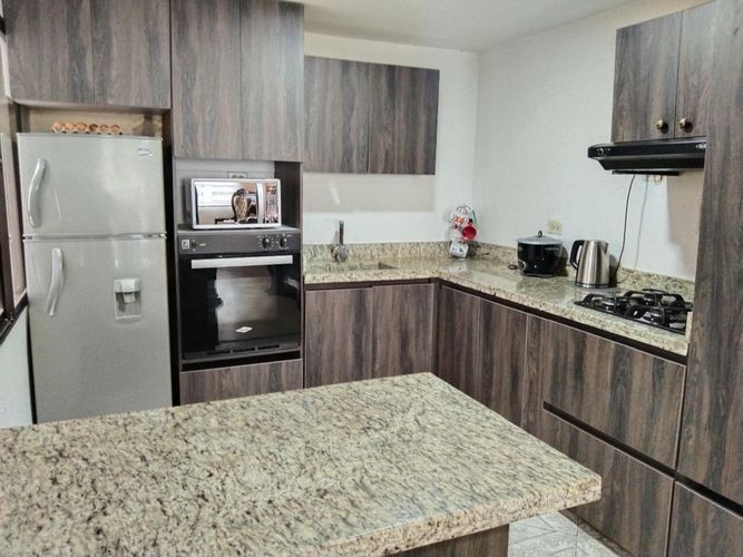 Casa de 3 alcobas en venta en Cucaracho, Medellín, 90 m² · foto 8 de 24