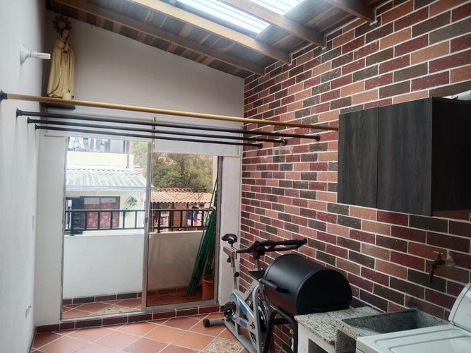 Casa de 3 alcobas en venta en Cucaracho, Medellín, 90 m² · foto 24 de 24
