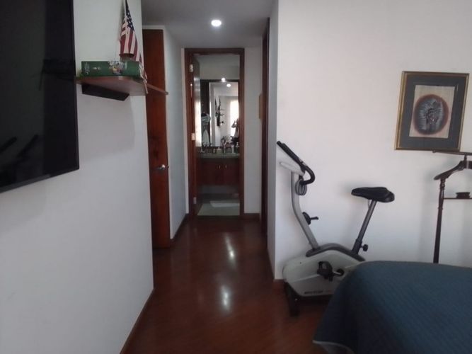 Apartamento en venta en Santa Barbara, Bogotá · foto 6 de 16