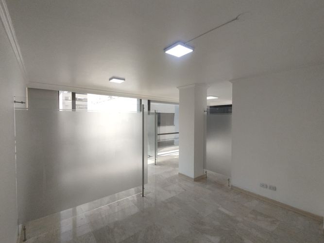 Oficina en arriendo en Primero De Febrero, Pereira, 39 m² · foto 2 de 8