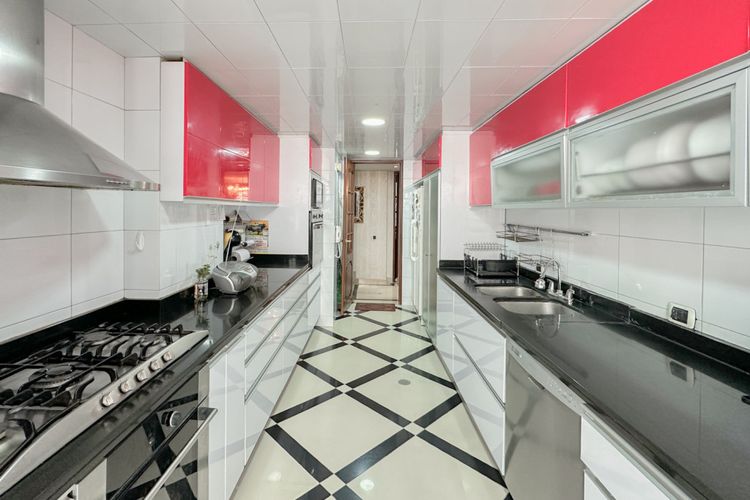Apartamento en venta en Chico, Bogotá · foto 7 de 24
