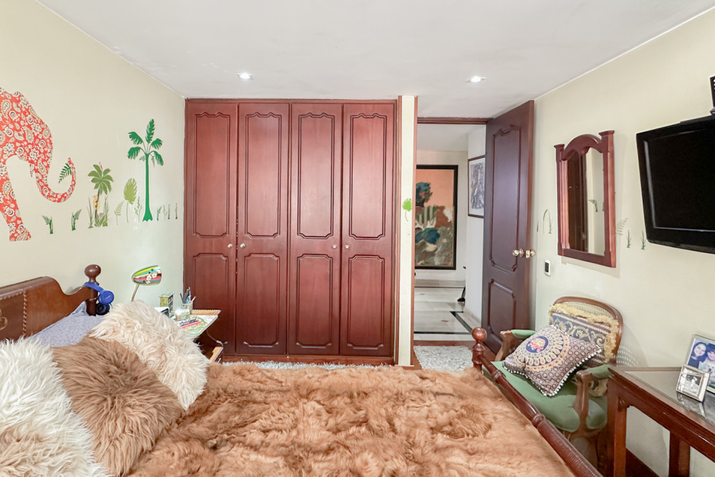 Apartamento en venta en Chico, Bogotá · foto 19 de 24