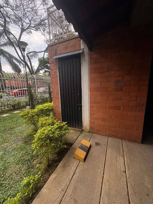 Apartamento de 3 alcobas en venta en Valle Del Lili, Cali, 101 m² · foto 18 de 24