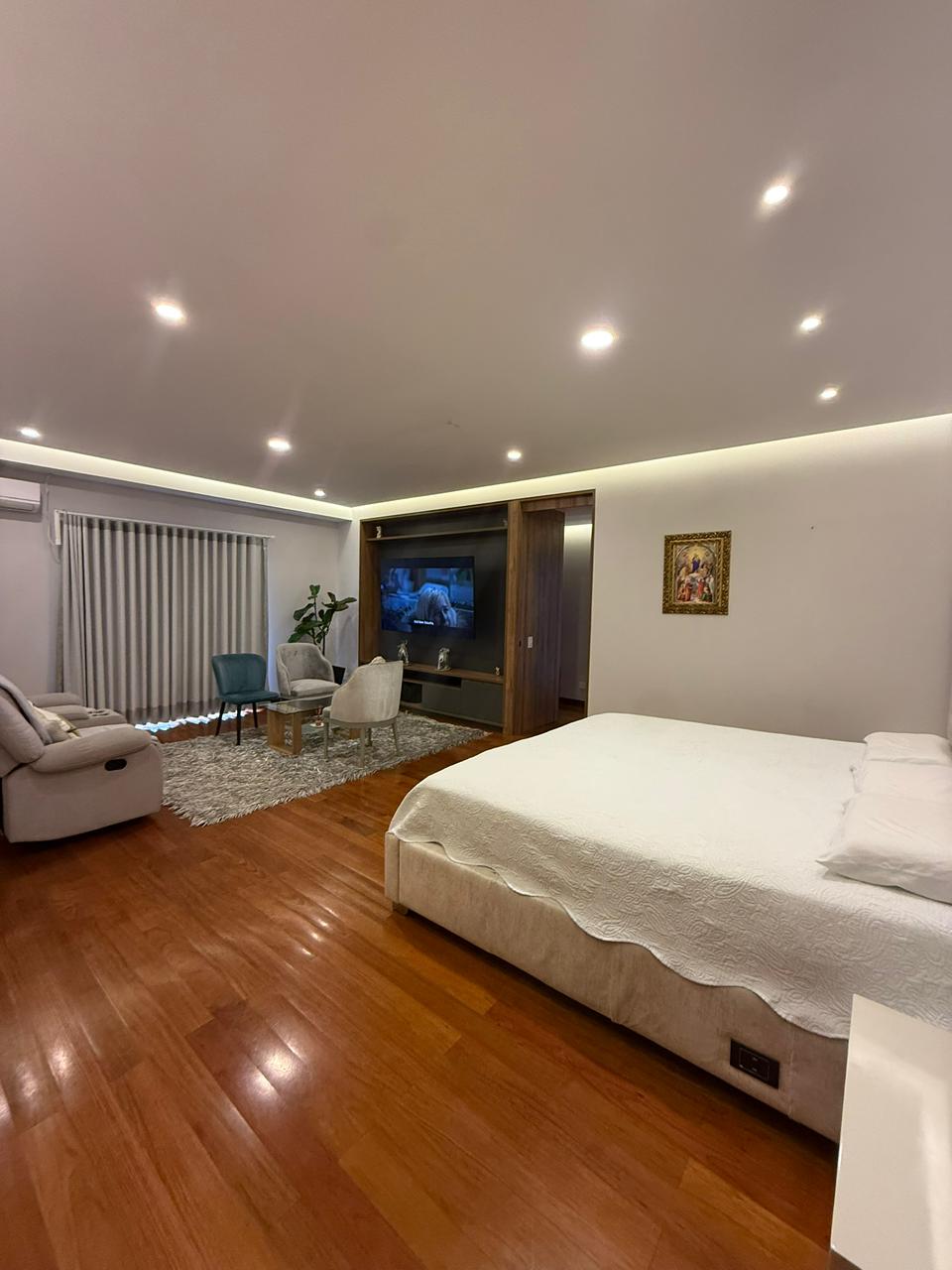 Calle 4b Sur # 13-210, El Poblado, Medellín, Antioquia, Colombia - Photo 3