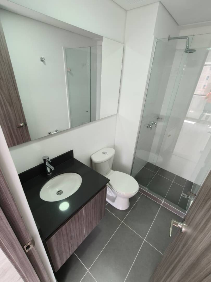 Apartamento en arriendo en Vía Las Palmas, Medellín · foto 6 de 11