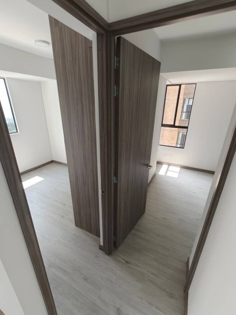 Apartamento en arriendo en Vía Las Palmas, Medellín · foto 7 de 11