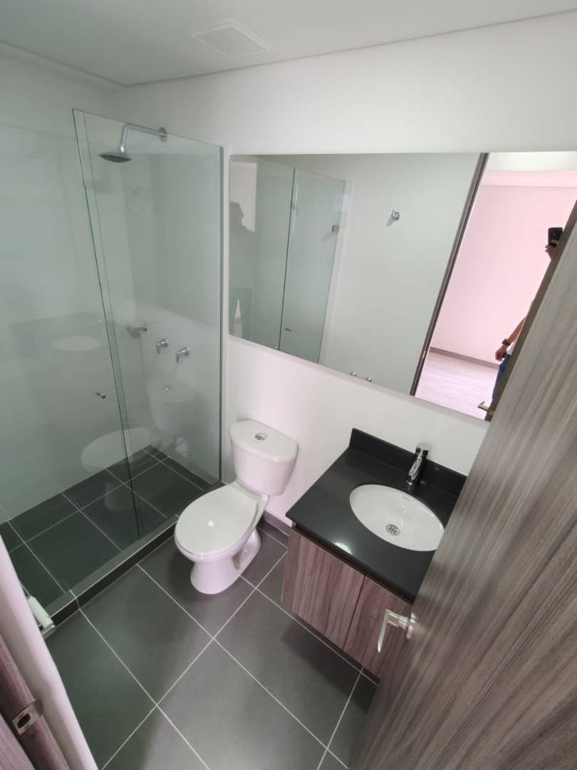 Apartamento en arriendo en Vía Las Palmas, Medellín · foto 9 de 11