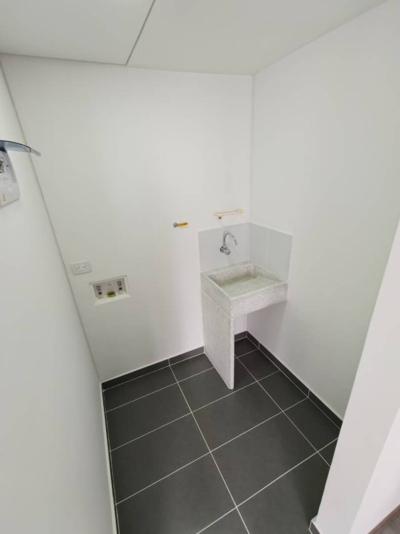 Apartamento en arriendo en Vía Las Palmas, Medellín · foto 11 de 11
