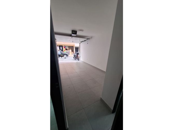 Casa en venta en Suramérica, Itagüí · foto 2 de 17