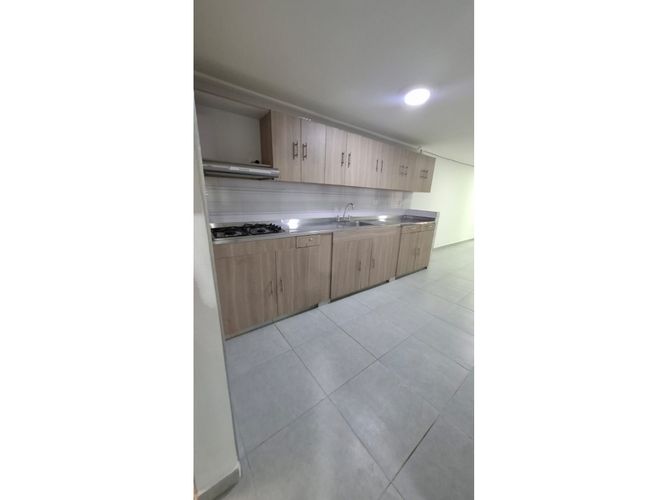Casa en venta en Suramérica, Itagüí · foto 3 de 17