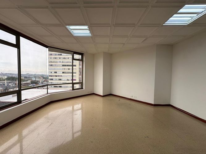 Oficina en arriendo en Sector Plaza De Bolivar, Pereira, 37 m² · foto 6 de 8