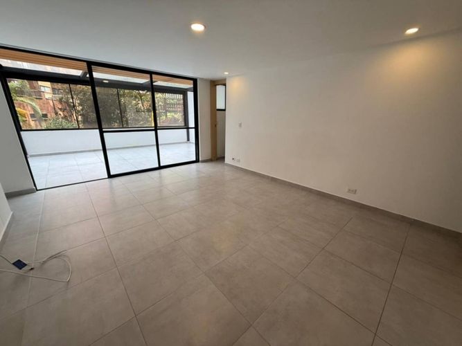 Apartamento en venta en El Poblado, Medellín · foto 13 de 24