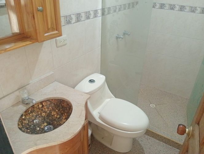 Apartamento de 3 alcobas en arriendo en La America, Medellín, 156 m² · foto 18 de 19