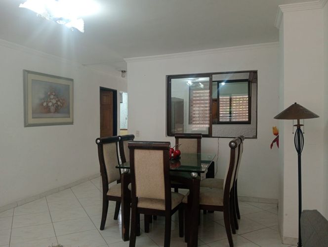 Apartamento de 3 alcobas en arriendo en La America, Medellín, 156 m² · foto 3 de 19