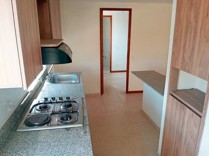 Apartamento de 3 alcobas en arriendo en Laureles, Medellín, 106 m² · foto 10 de 19