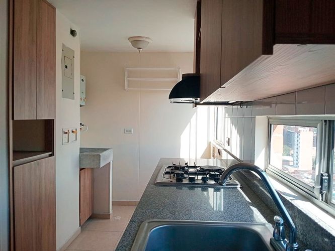 Apartamento de 3 alcobas en arriendo en Laureles, Medellín, 106 m² · foto 7 de 19