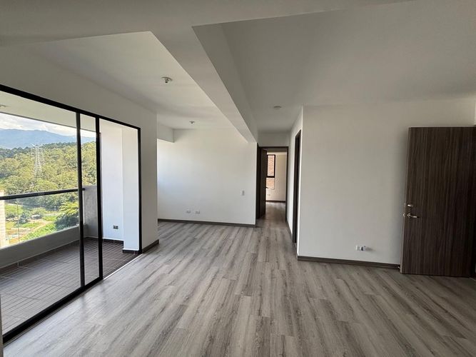 Apartamento de 2 alcobas en venta en Asomadera No.2, Medellín, 60 m² · foto 9 de 20