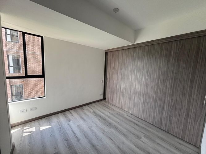Apartamento de 2 alcobas en venta en Asomadera No.2, Medellín, 60 m² · foto 15 de 20