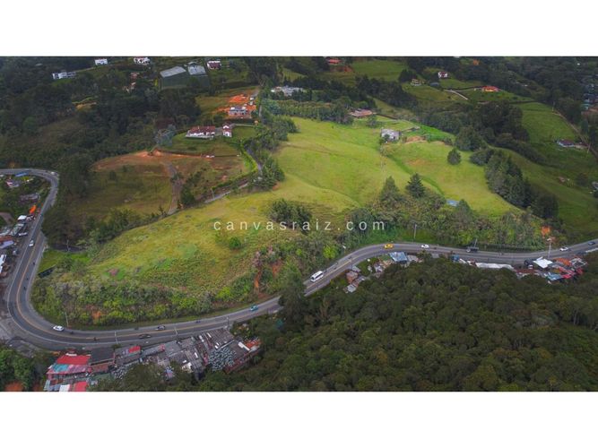 Lote en venta en Las Palmas, Envigado, 38737 m² · foto 5 de 5