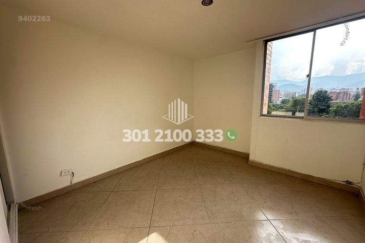 Apartamento de 3 alcobas en arriendo en Laureles, Medellín, 158 m² · foto 15 de 24