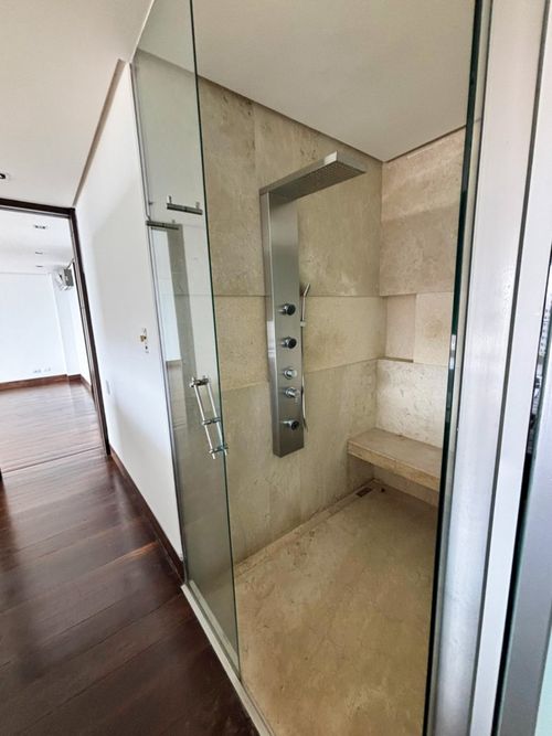 Apartamento de 6 alcobas en venta en Normandia, Cali, 596 m² · foto 10 de 24