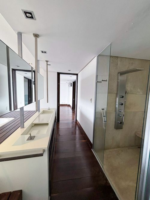 Apartamento de 6 alcobas en venta en Normandia, Cali, 596 m² · foto 13 de 24