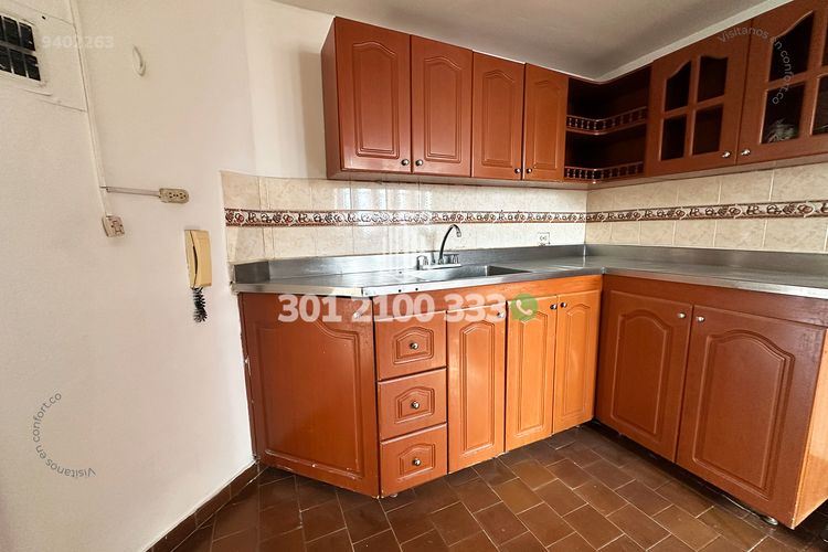 Apartamento de 3 alcobas en arriendo en Laureles, Medellín, 158 m² · foto 9 de 24