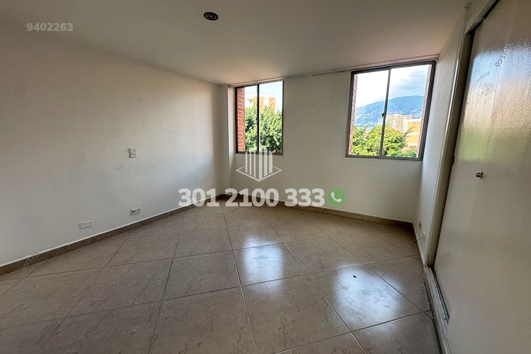 Apartamento de 3 alcobas en arriendo en Laureles, Medellín, 158 m² · foto 20 de 24