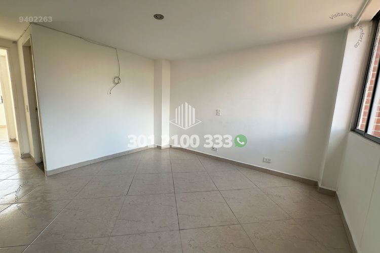 Apartamento de 3 alcobas en arriendo en Laureles, Medellín, 158 m² · foto 24 de 24