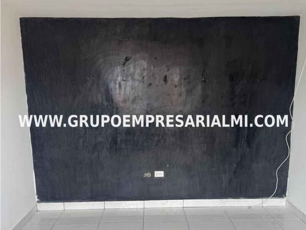 Apartment for sale in Villa hermosa, Medellín 3
