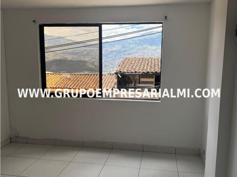Apartment for sale in Villa hermosa, Medellín 4