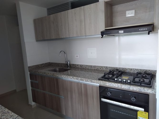 Apartamento de 3 alcobas en venta en La Aurora, Bucaramanga, 82 m² · foto 4 de 12