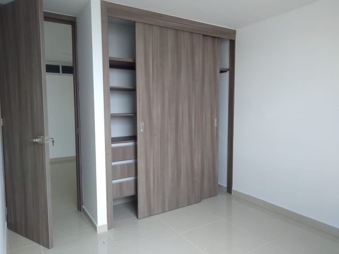 Apartamento de 3 alcobas en venta en La Aurora, Bucaramanga, 82 m² · foto 8 de 12