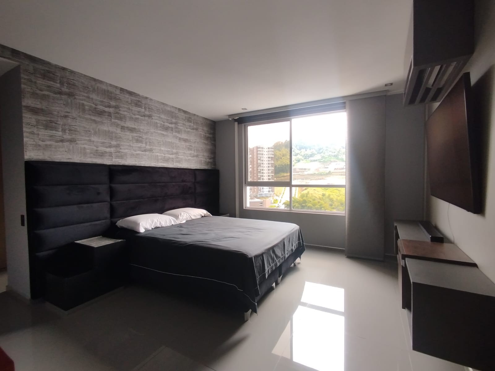 Apartamento en venta en Pinares Alto, Pereira · foto 8 de 14