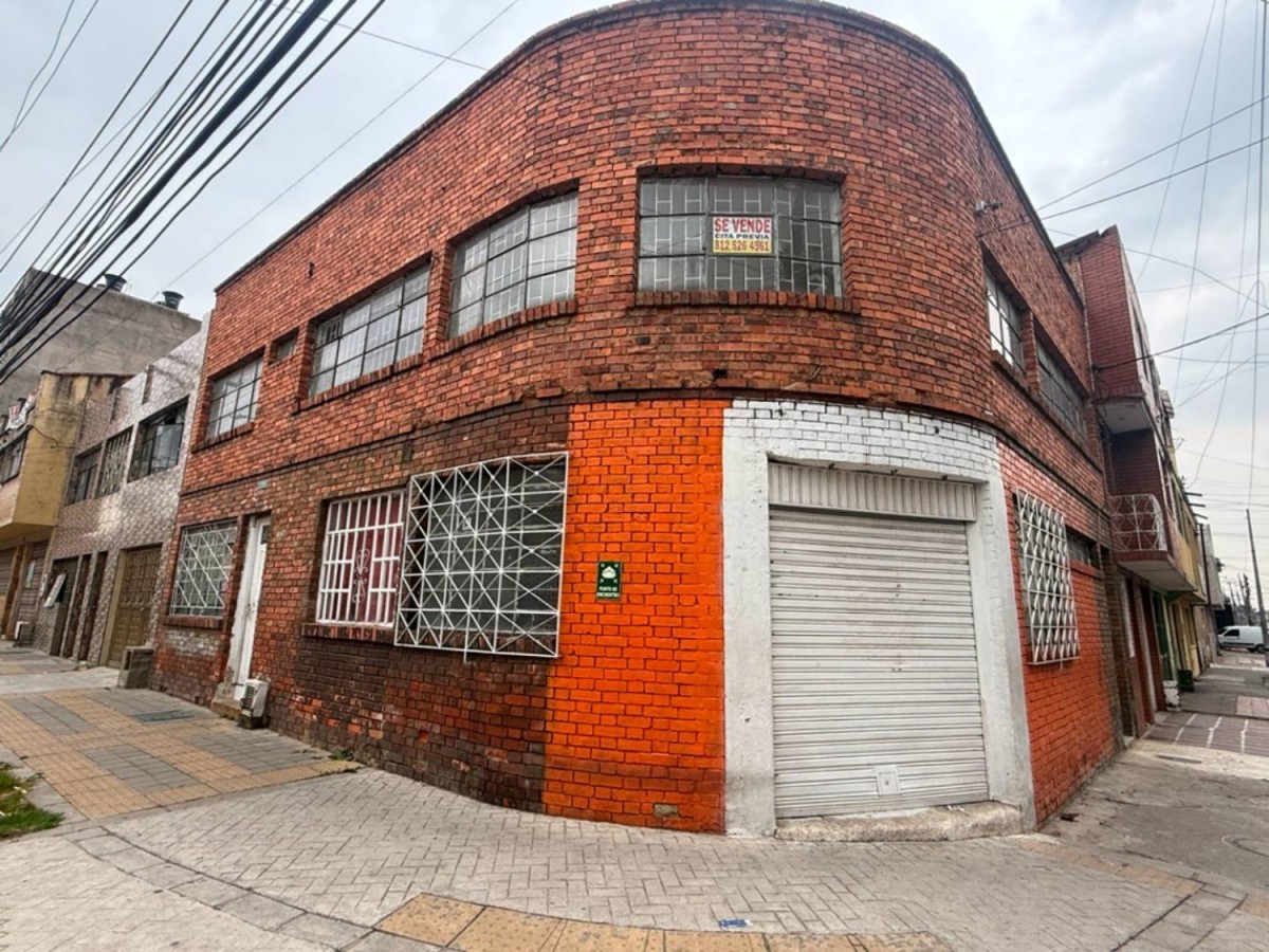 Casa en venta en Luna Park, Bogotá · foto 3 de 13