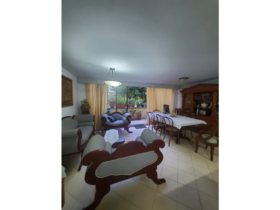 Apartment for sale in El Poblado, Medellín 2