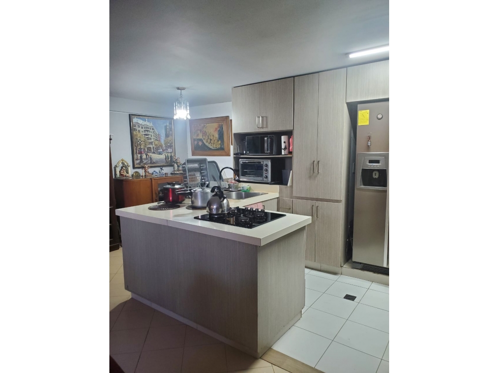 Apartment for sale in El Poblado, Medellín 4