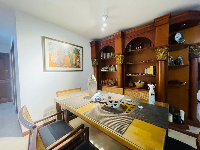 Apartamento de 4 alcobas en venta en El Diamante No. 2, Medellín, 121 m² · foto 3 de 16