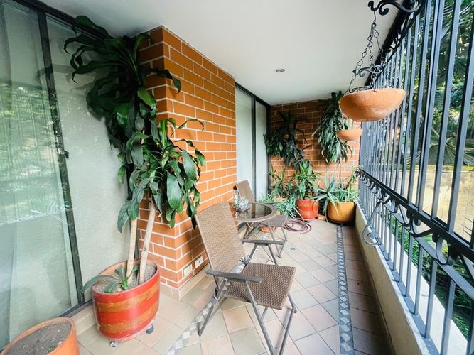 Apartamento de 4 alcobas en venta en El Diamante No. 2, Medellín, 121 m² · foto 14 de 16