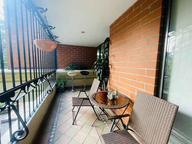 Apartamento de 4 alcobas en venta en El Diamante No. 2, Medellín, 121 m² · foto 15 de 16