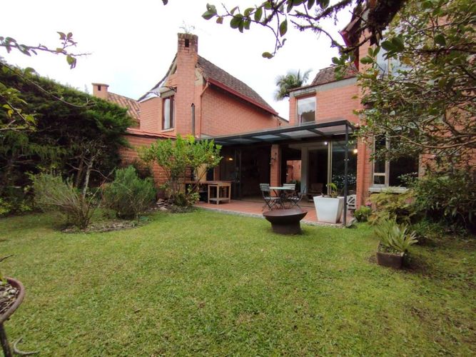 Casa de 4 alcobas en venta en El Carmen, El Retiro, 225 m² · foto 2 de 24