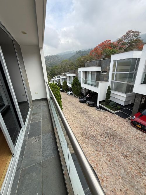 Casa de 4 alcobas en venta en Lagos Del Cacique, Bucaramanga, 225 m² · foto 16 de 16