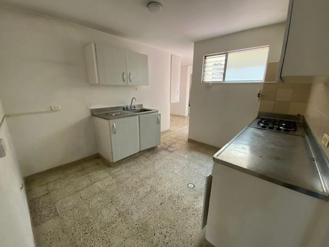 Apartamento de 4 alcobas en arriendo en Laureles, Medellín, 240 m² · foto 20 de 20