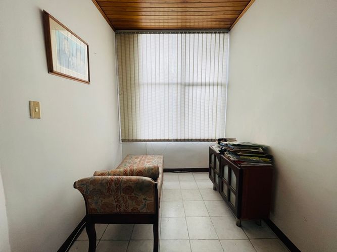 Casa de 4 alcobas en venta en Prado, Medellín, 241 m² · foto 18 de 24