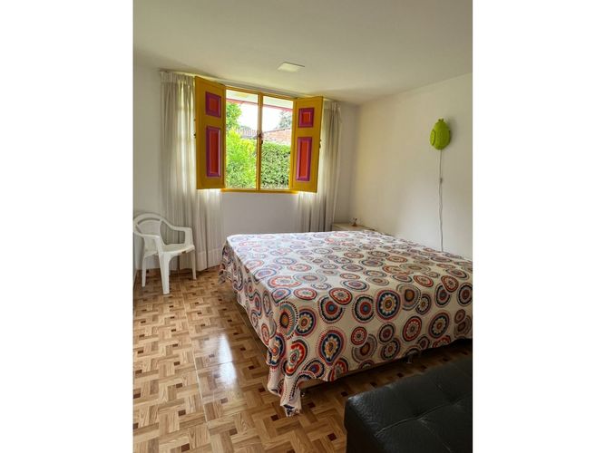 Casa de 4 alcobas en venta en El Caimo, Armenia, 350 m² · foto 8 de 22