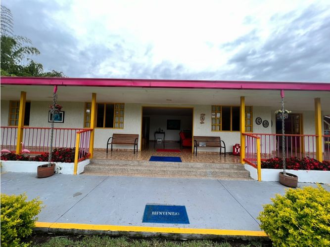 Casa de 4 alcobas en venta en El Caimo, Armenia, 350 m² · foto 18 de 22