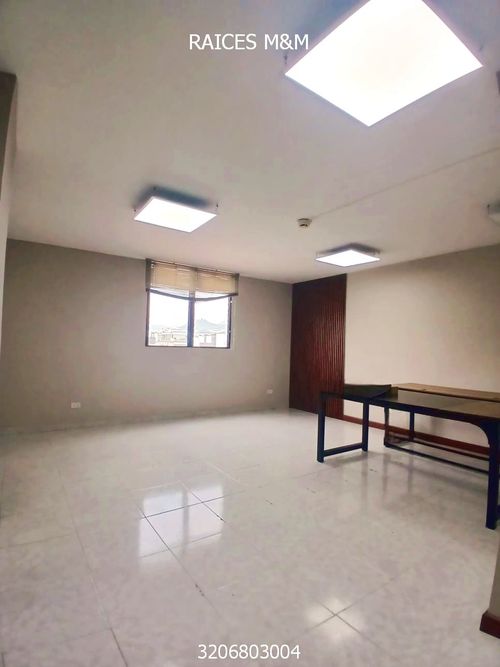 Oficina en venta en Sector Plaza De Bolivar, Pereira, 49 m² · foto 3 de 18