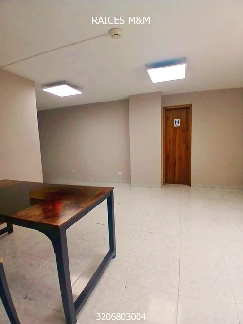 Oficina en venta en Sector Plaza De Bolivar, Pereira, 49 m² · foto 7 de 18
